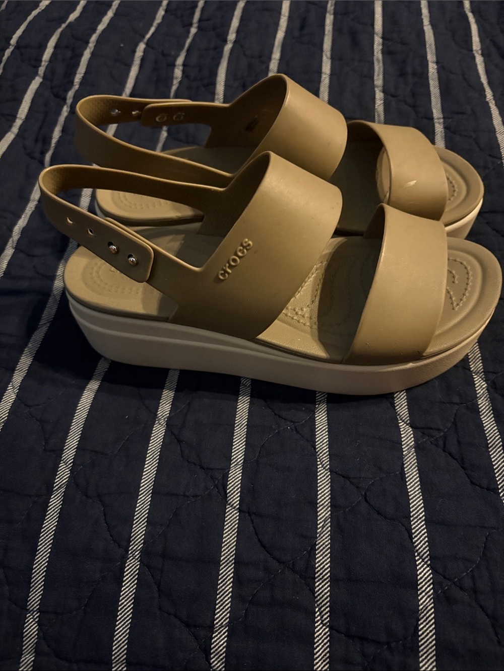 CROCS Women's Tan Sculpted Strap Sandals - Picture 2 of 5